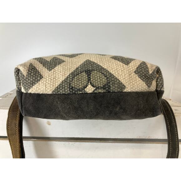 MYRA BAG MEDIUM GRAY, IVORY PRINTED CANVAS CROSSBODY BAG - Picture 5 of 16